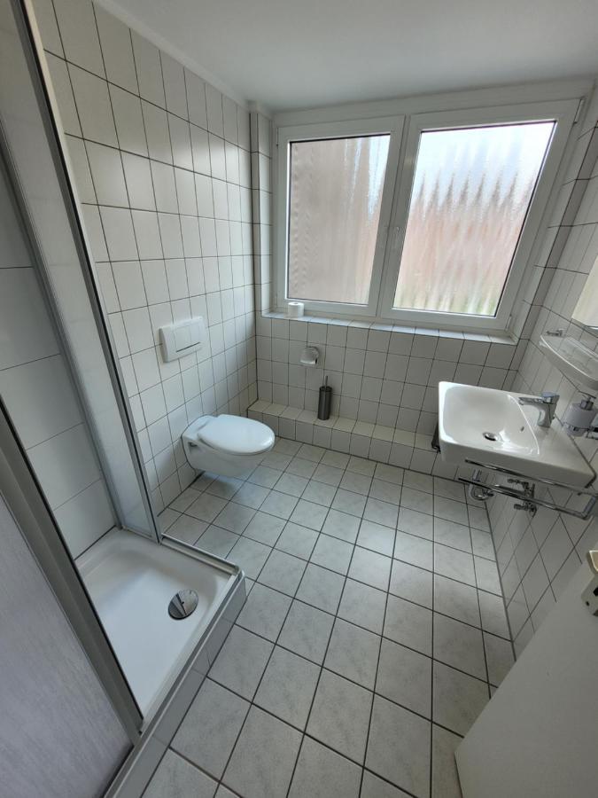 Guesthouse Wi Rooms ユーリッヒ エクステリア 写真