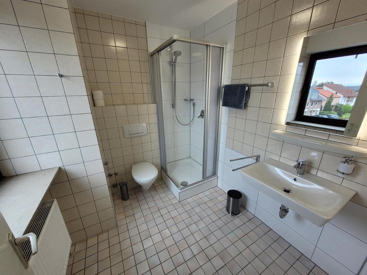 Guesthouse Wi Rooms ユーリッヒ エクステリア 写真