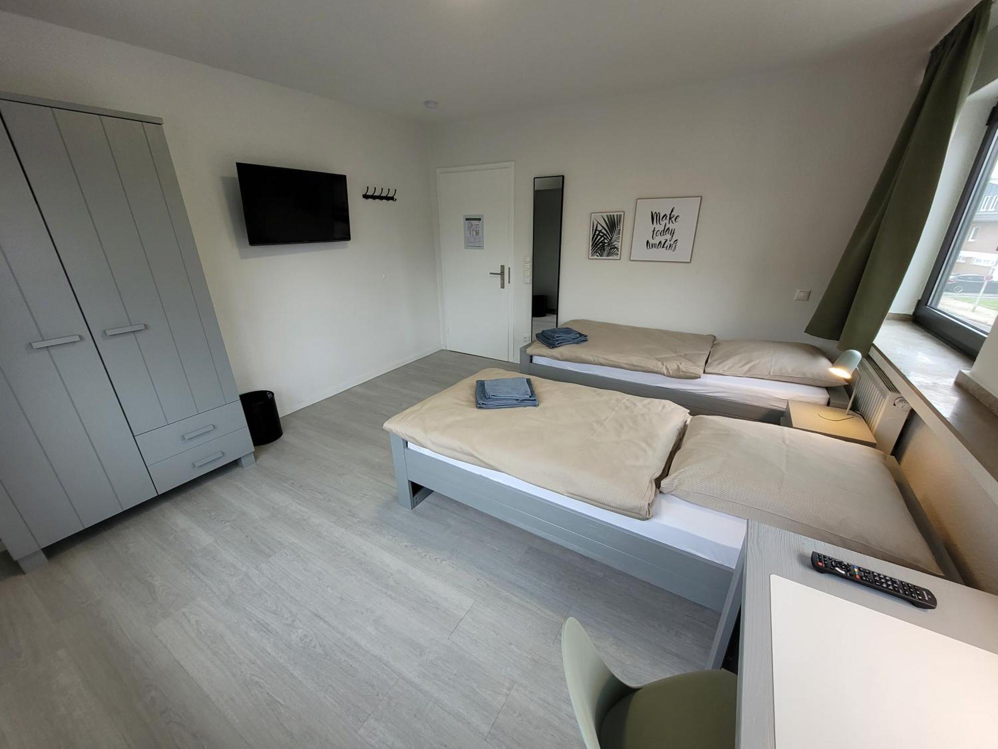 Guesthouse Wi Rooms ユーリッヒ エクステリア 写真